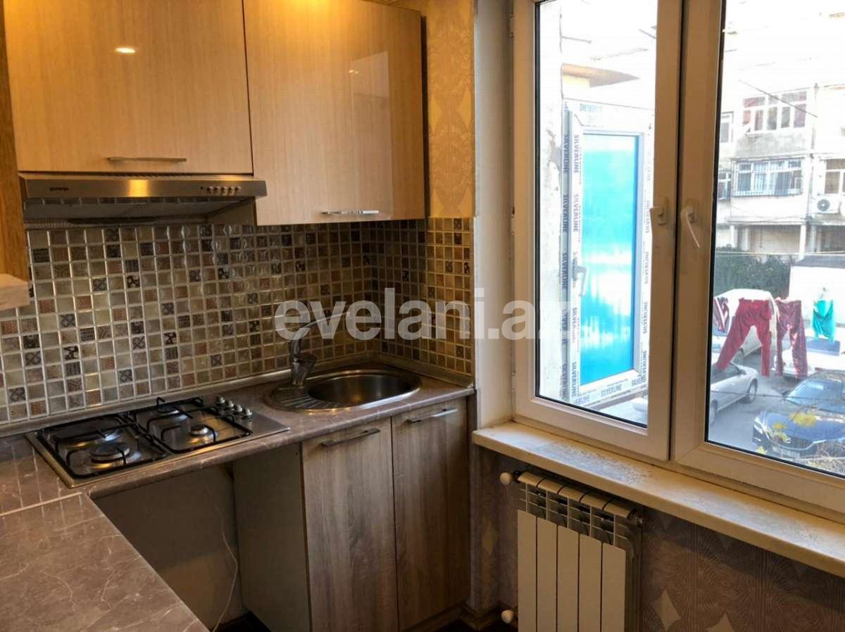 Satılır, köhnə tikili, 2 otaqlı, 54 m², Neftçilər m.