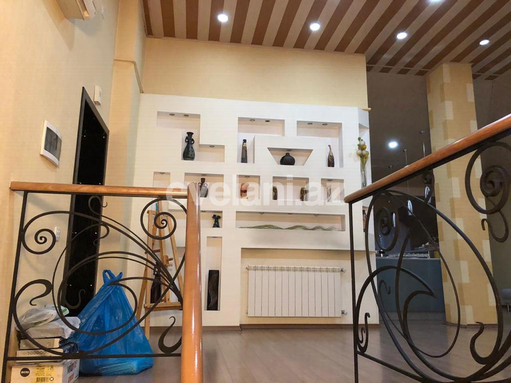 Satılır, yeni tikili, 6 otaqlı, 310 m², 28 may m.