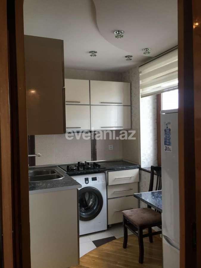 Satılır, köhnə tikili, 2 otaqlı, 60 m², Gənclik m.