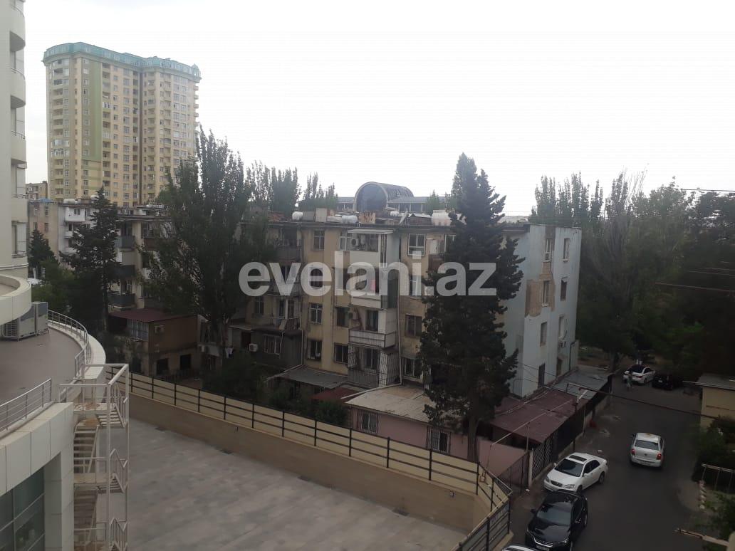 Satılır, köhnə tikili, 1 otaqlı, 30 m², Elmlər Akademiyası m.