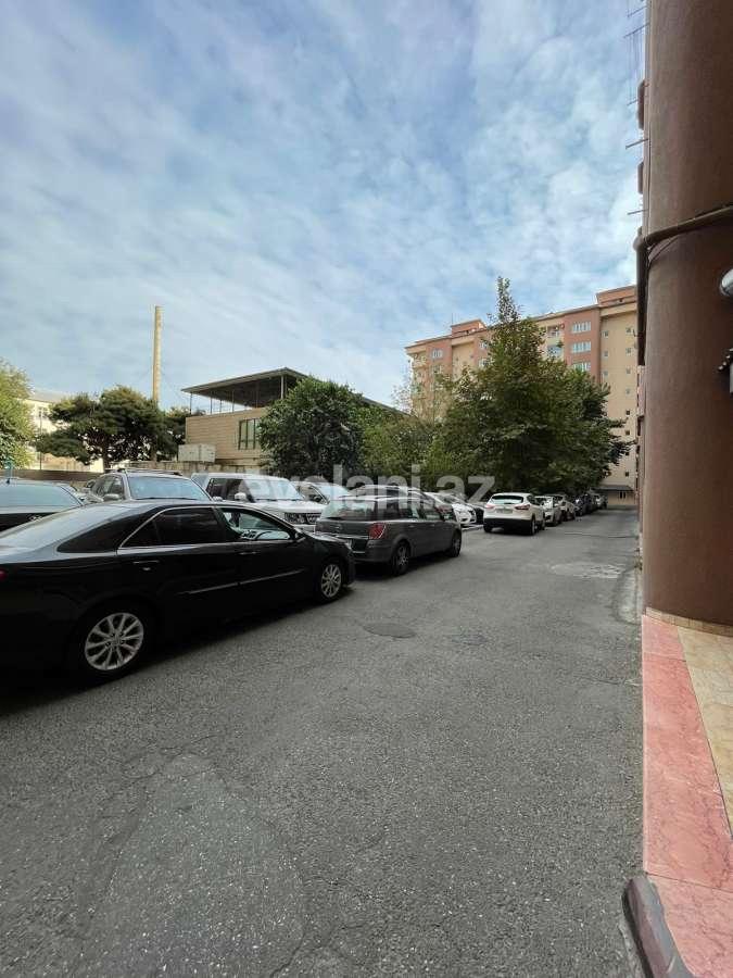 Rent, new building, 3 room, 150 m², Elmlar Akademiyası m.