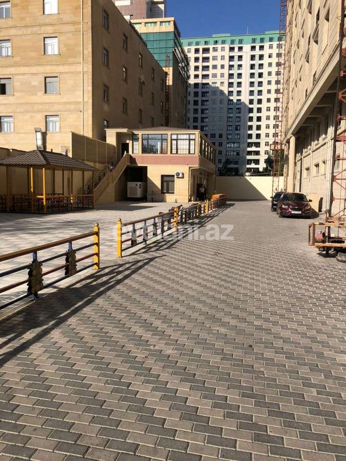 Продаётся, новостройка, 3-комнаты, 200 m², Насиминский r.