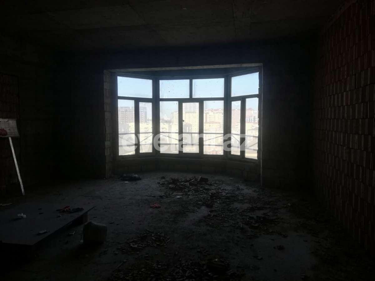 Satılır, yeni tikili, 4 otaqlı, 211 m², Şah İsmayıl Xətai m.