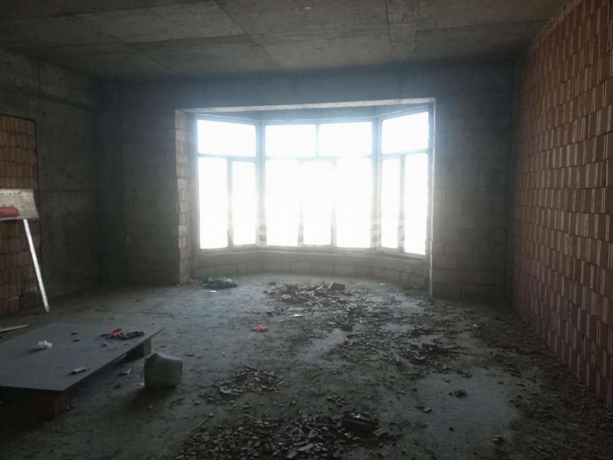 Satılır, yeni tikili, 4 otaqlı, 211 m², Şah İsmayıl Xətai m.