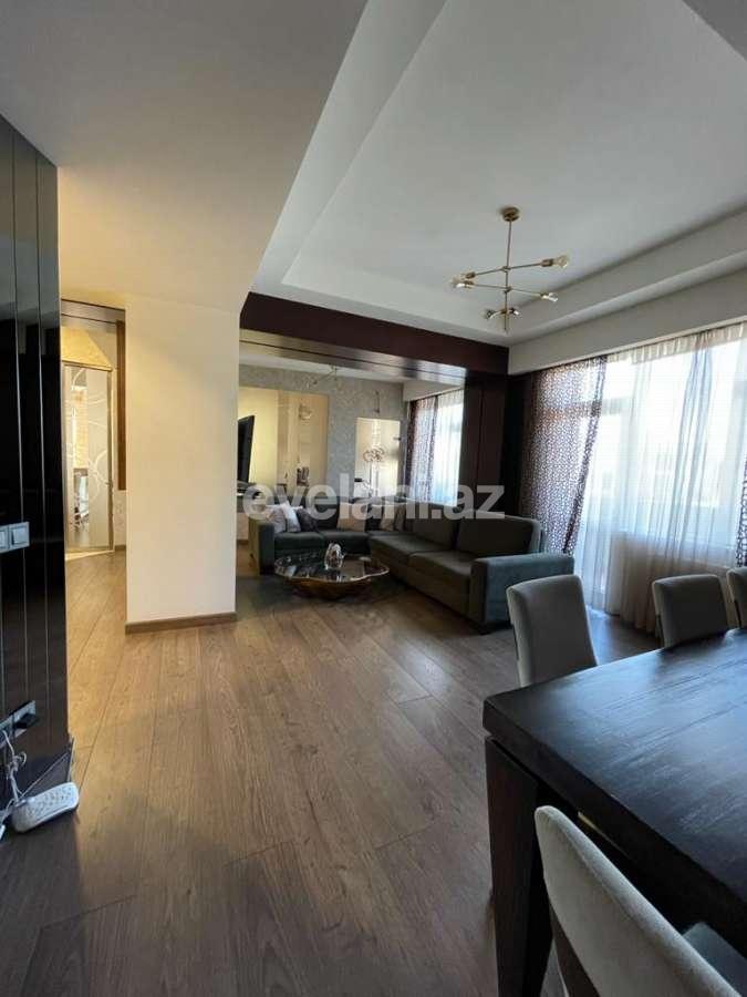Satılır, yeni tikili, 5 otaqlı, 160 m², Şah İsmayıl Xətai m.