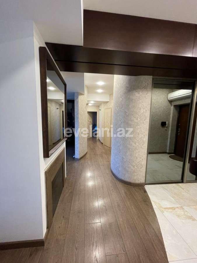 Satılır, yeni tikili, 5 otaqlı, 160 m², Şah İsmayıl Xətai m.