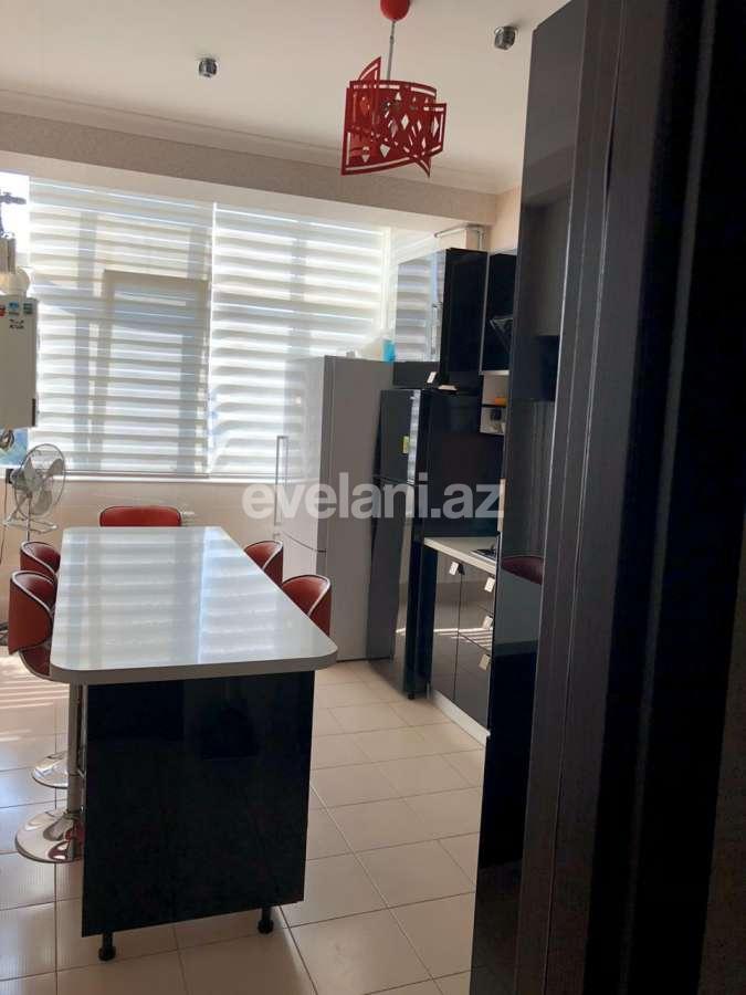 Satılır, yeni tikili, 2 otaqlı, 82 m², Xətai r.