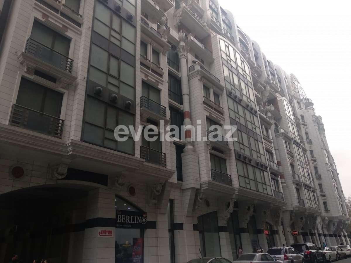 Satılır, yeni tikili, 4 otaqlı, 258 m², Sahil m.