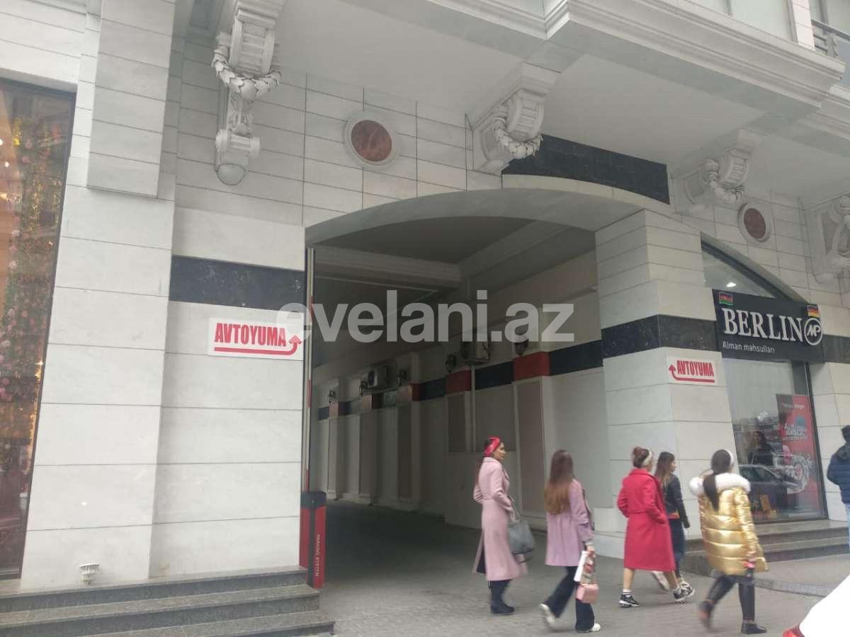 Satılır, yeni tikili, 4 otaqlı, 258 m², Sahil m.