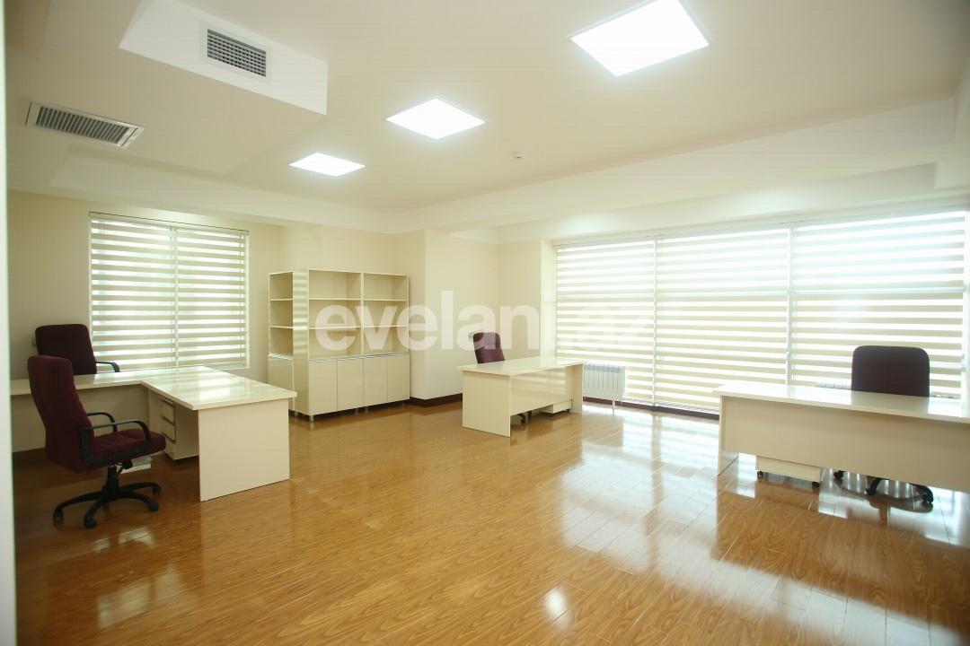 Kirayə verilir, ofis, 6 otaqlı, 300 m², Şah İsmayıl Xətai m.