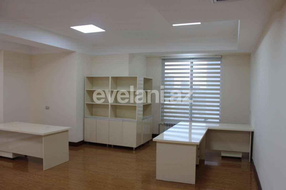 Kirayə verilir, ofis, 6 otaqlı, 300 m², Şah İsmayıl Xətai m.