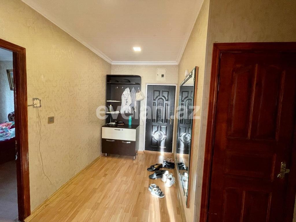 Satılır, köhnə tikili, 3 otaqlı, 80 m², Həzi Aslanov m.