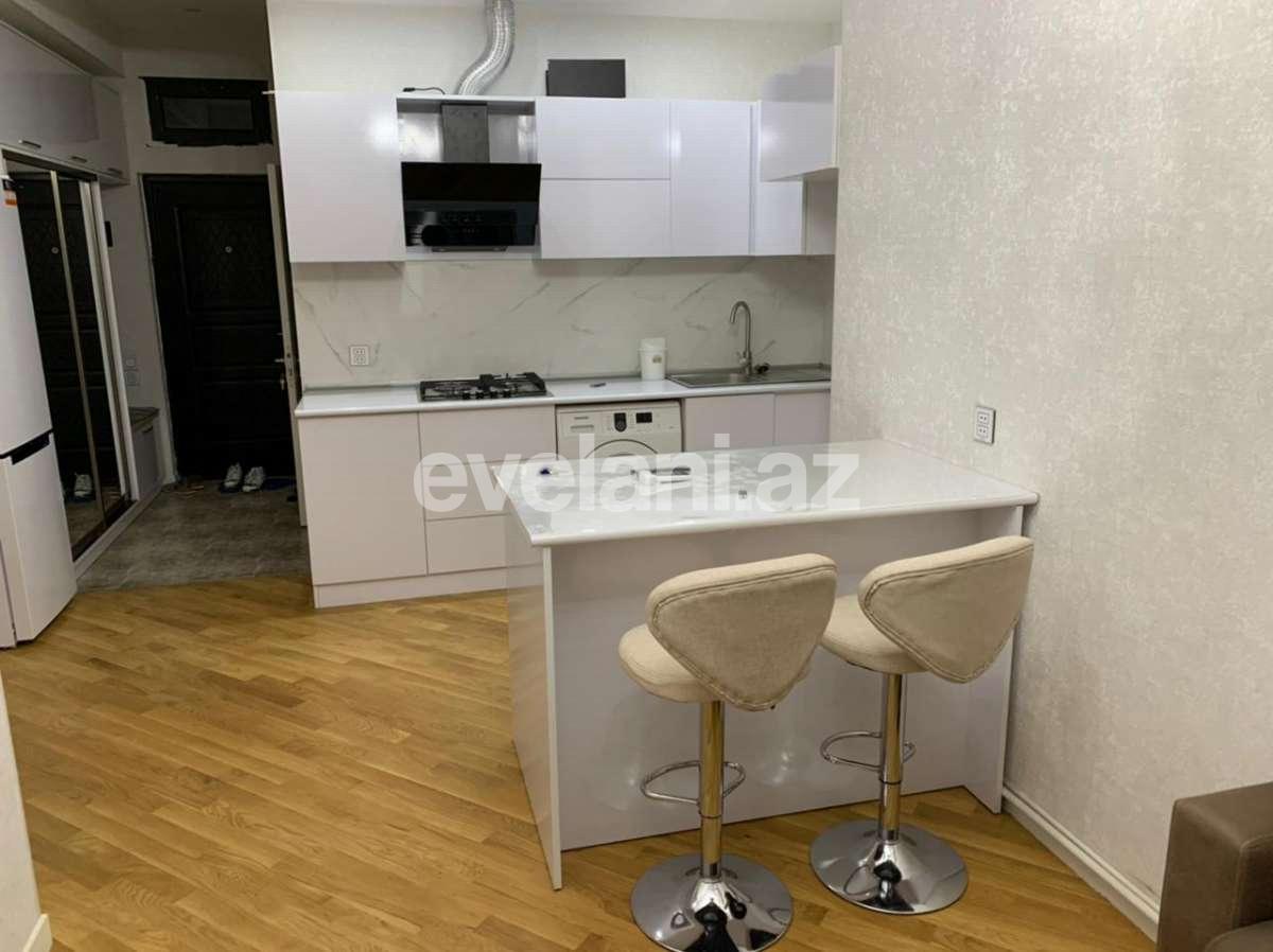 Kirayə verilir, yeni tikili, 2 otaqlı, 51 m², Elmlər Akademiyası m.