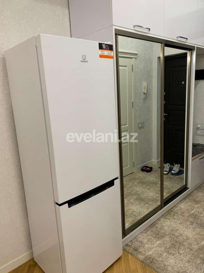 Kirayə verilir, yeni tikili, 2 otaqlı, 51 m², Elmlər Akademiyası m.