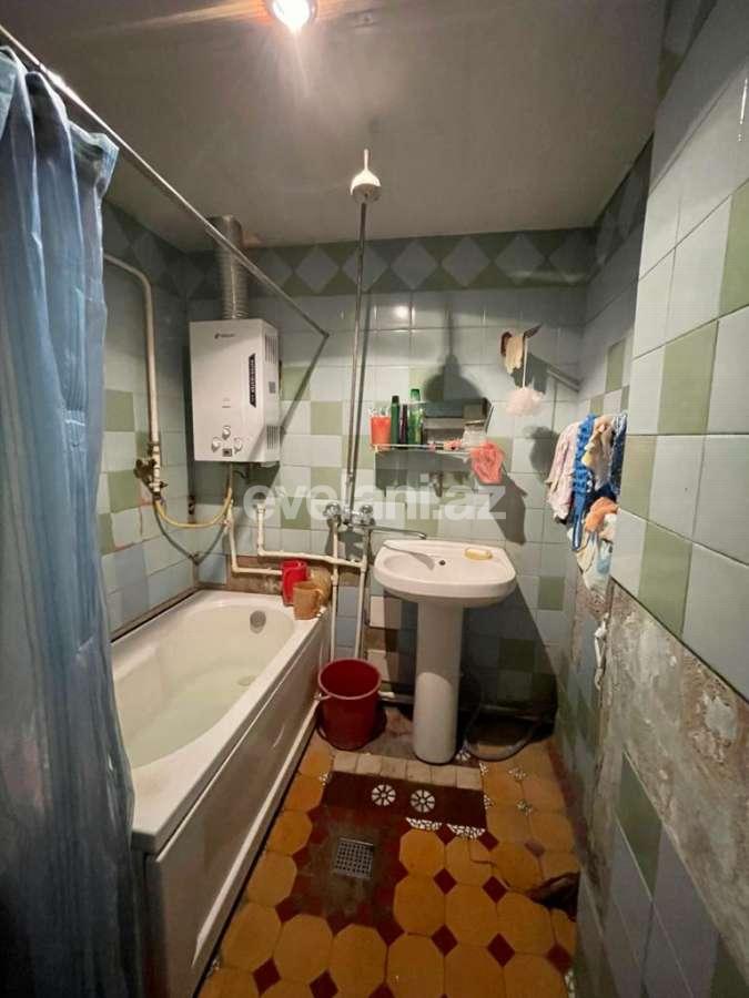 Satılır, köhnə tikili, 3 otaqlı, 80 m², Əhmədli m.