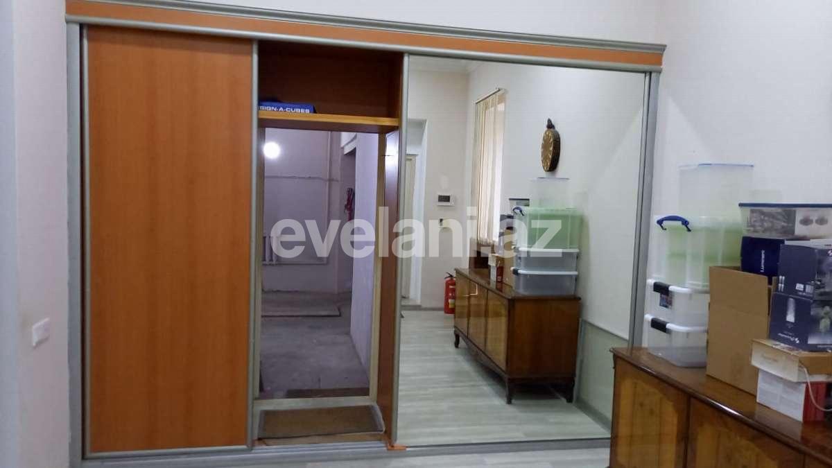 Сдаётся, вилла, 6-комнаты, 300 m², Бадамдар p.