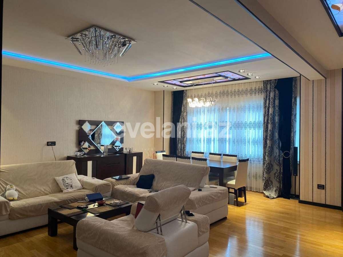 Satılır, yeni tikili, 4 otaqlı, 218 m², Şah İsmayıl Xətai m.