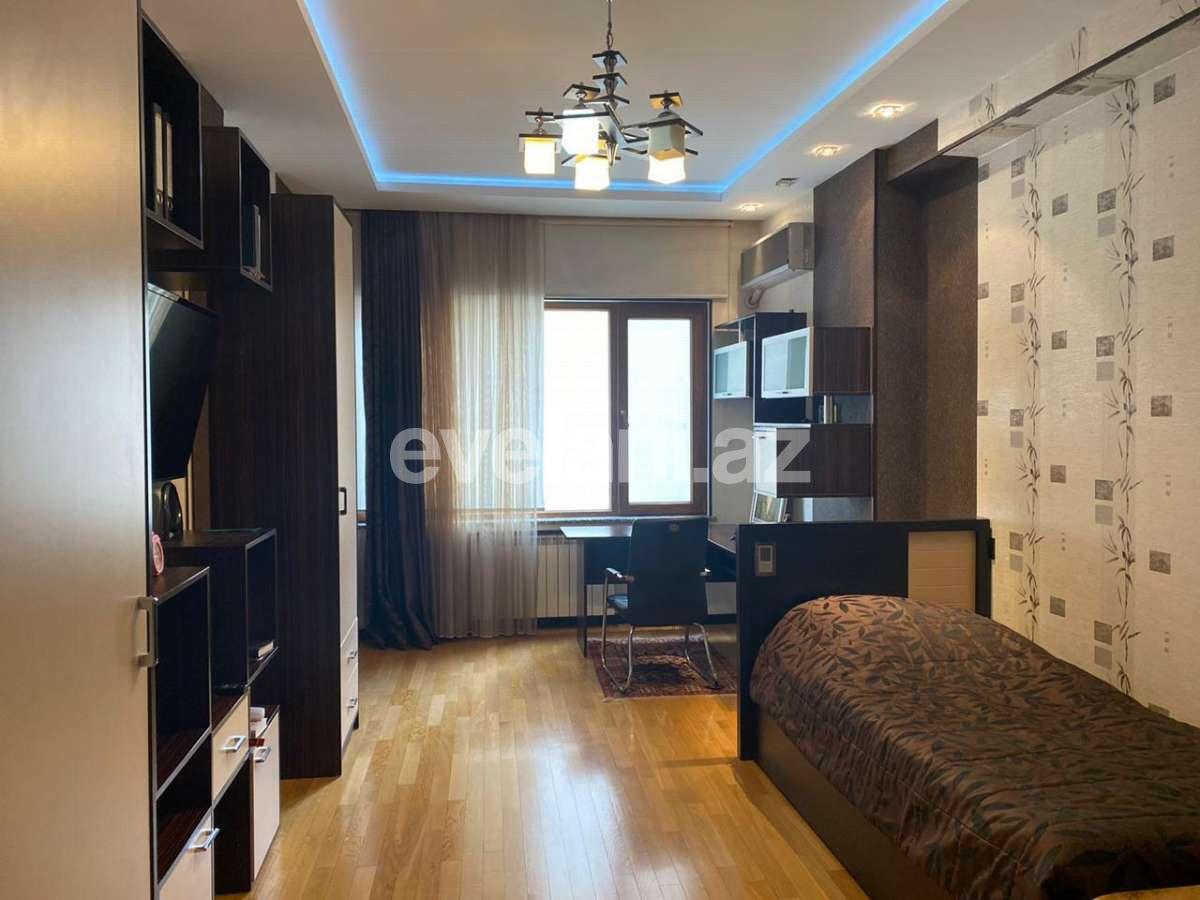 Satılır, yeni tikili, 4 otaqlı, 218 m², Şah İsmayıl Xətai m.