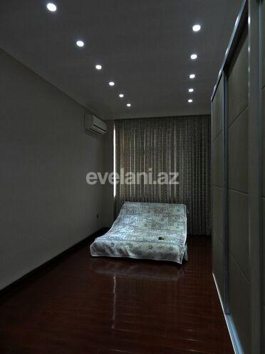 Kirayə verilir, yeni tikili, 4 otaqlı, 160 m², 28 may m.