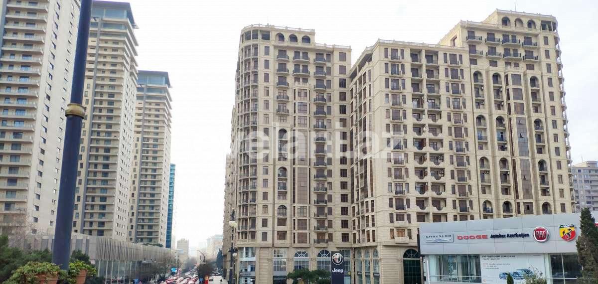 Satılır, yeni tikili, 4 otaqlı, 217 m², 28 may m.