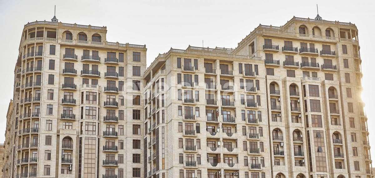 Satılır, yeni tikili, 4 otaqlı, 217 m², 28 may m.