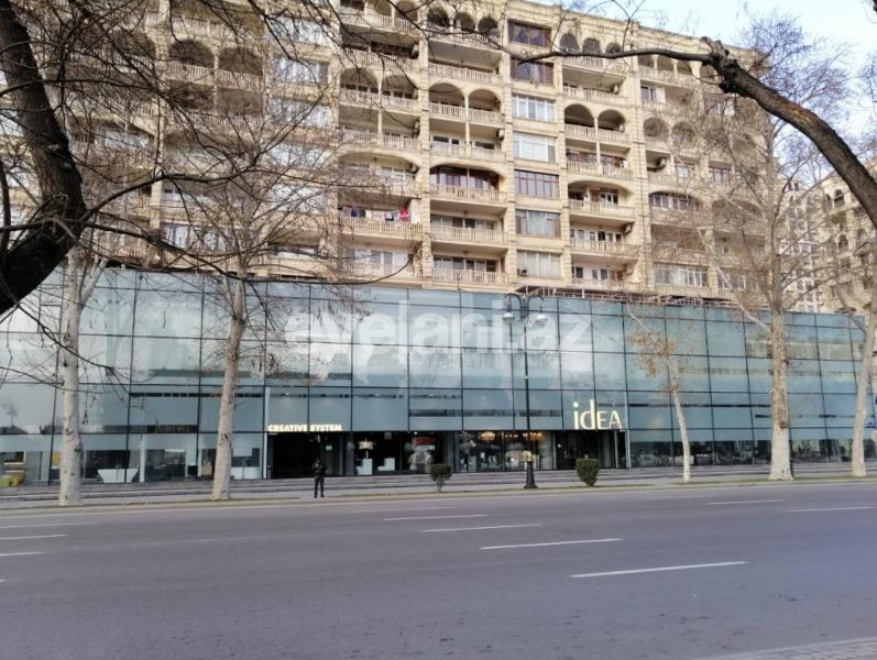 Kirayə verilir, köhnə tikili, 3 otaqlı, 60 m², Sahil m.