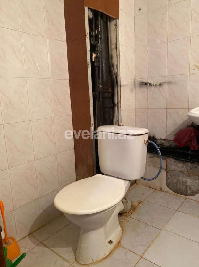 Sale, old building, 4 room, 95 m², Elmlar Akademiyası m.