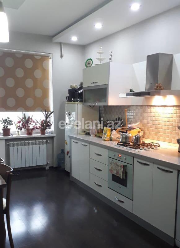 Satılır, yeni tikili, 4 otaqlı, 146 m², Neftçilər m.