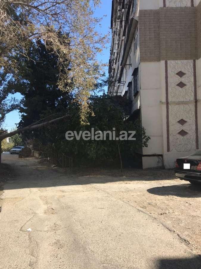 Sale, old building, 4 room, 100 m², 4-th microdistrict d.