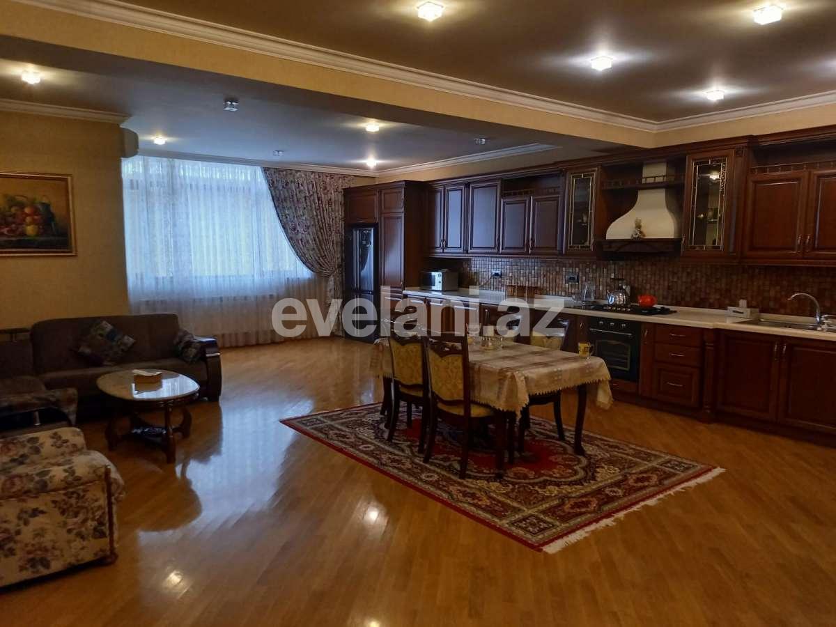 Satılır, yeni tikili, 7 otaqlı, 327 m², 28 may m.