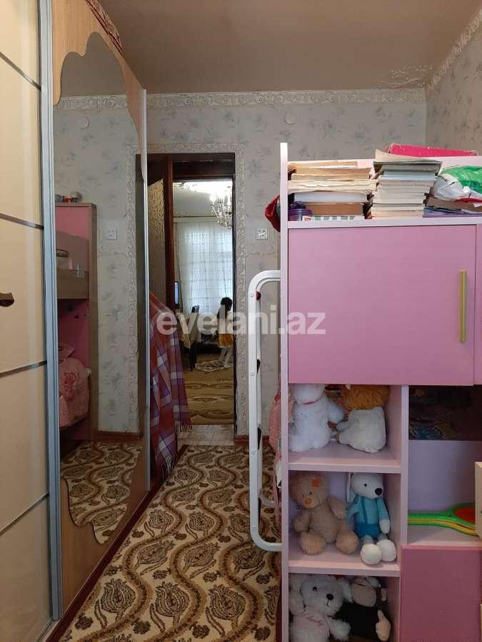 Satılır, köhnə tikili, 2 otaqlı, 51 m², Neftçilər m.