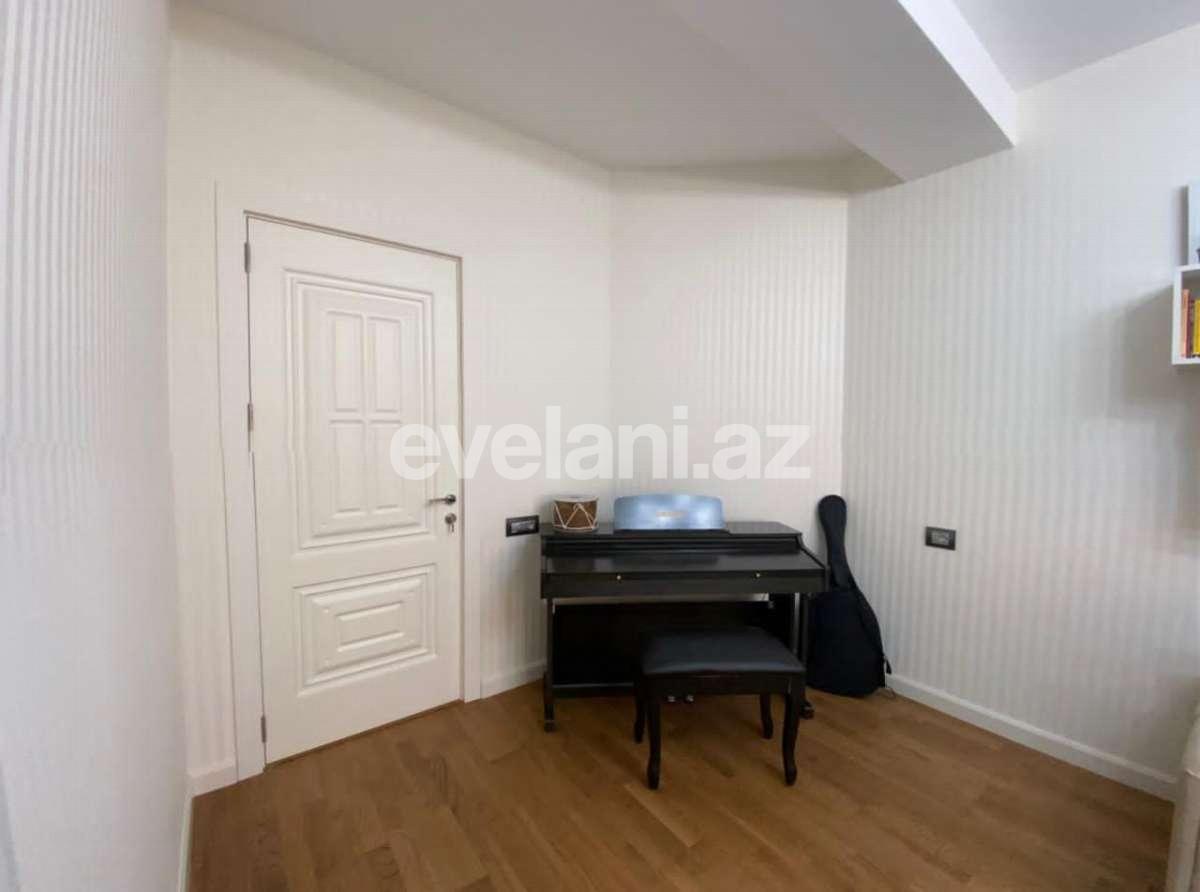 Продаётся, новостройка, 4-комнаты, 141 m², Иншаатчылар m.