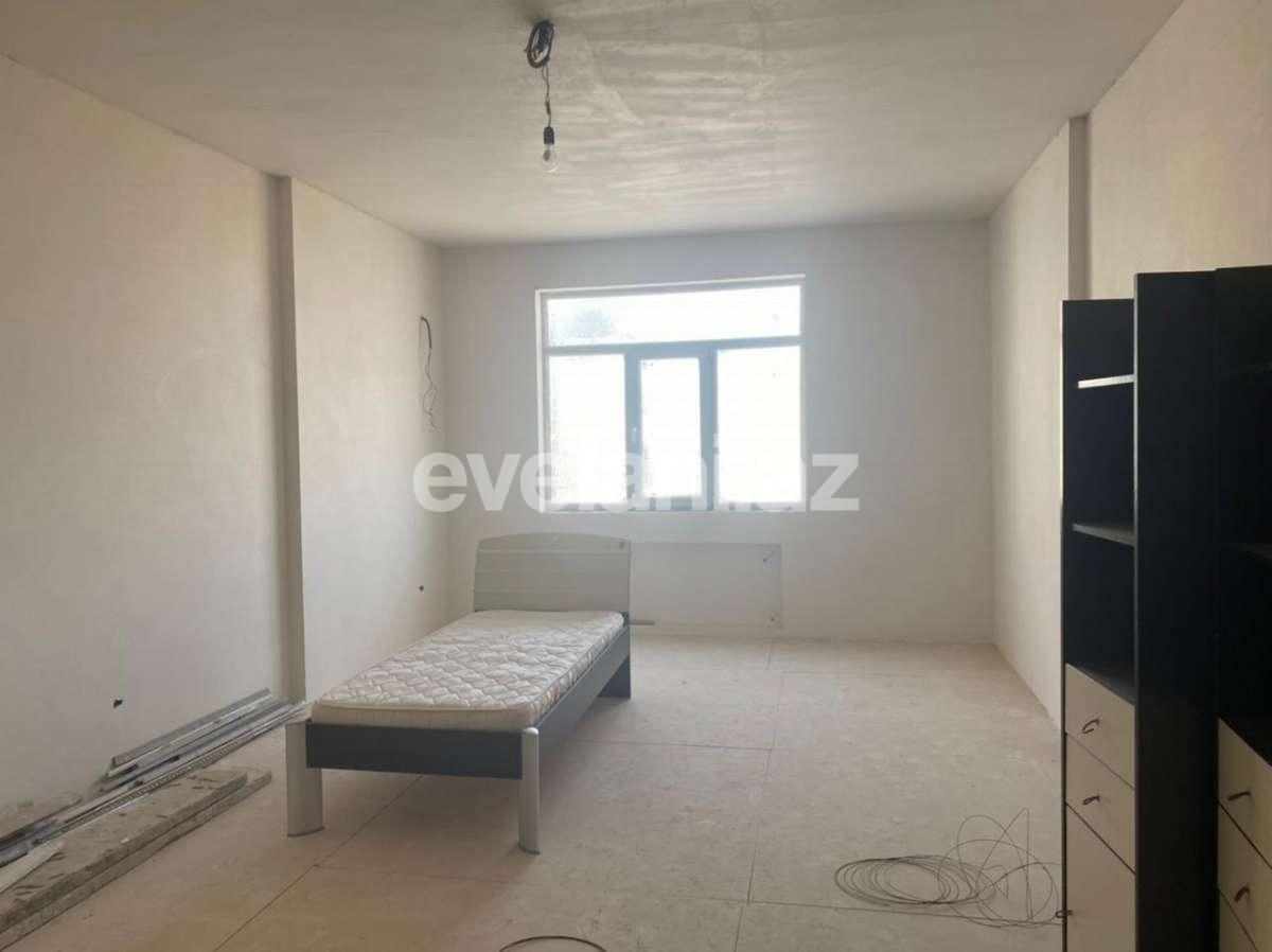 Satılır, yeni tikili, 3 otaqlı, 118 m², Şah İsmayıl Xətai m.
