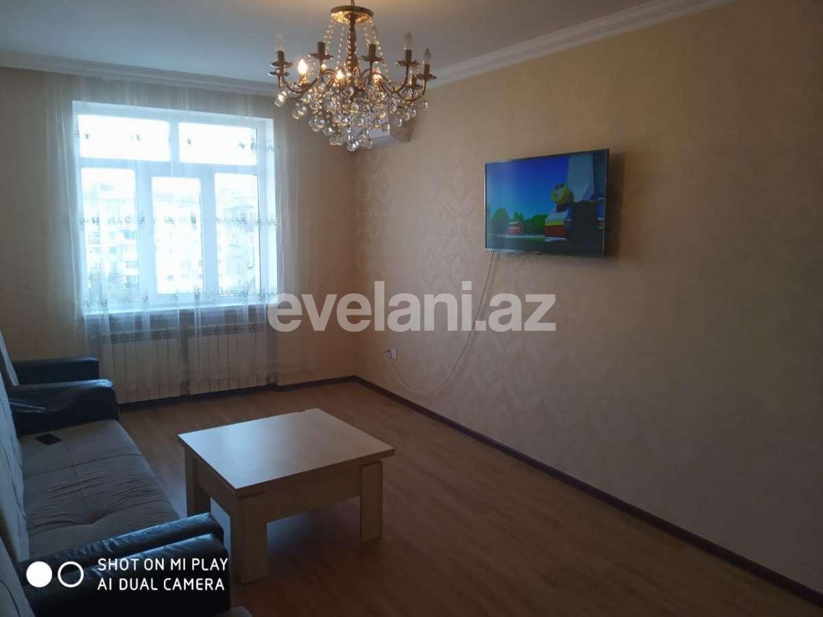 Продаётся, вторичка, 3-комнаты, 70 m², Ахмедлы m.