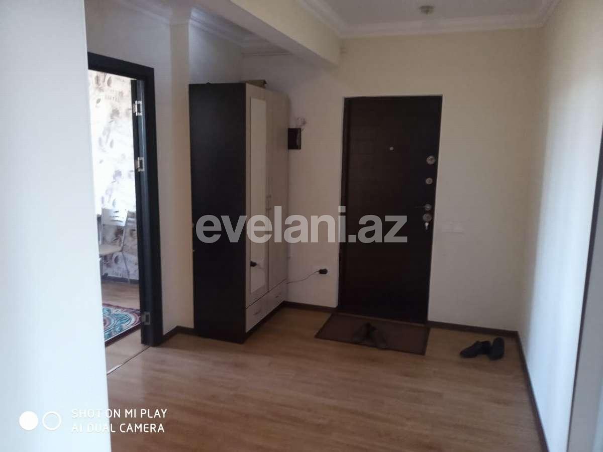 Продаётся, вторичка, 3-комнаты, 70 m², Ахмедлы m.