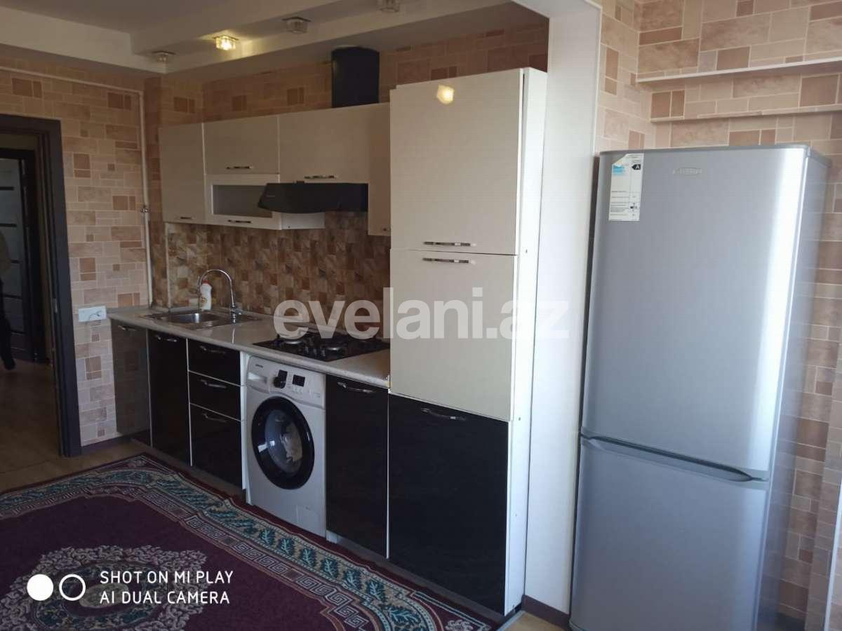 Продаётся, вторичка, 3-комнаты, 70 m², Ахмедлы m.