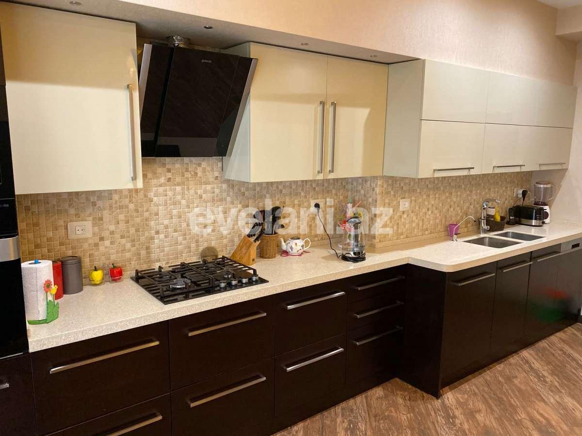 Satılır, yeni tikili, 4 otaqlı, 162 m², Şah İsmayıl Xətai m.