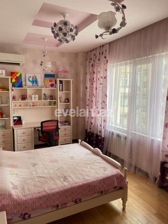 Satılır, yeni tikili, 4 otaqlı, 162 m², Şah İsmayıl Xətai m.