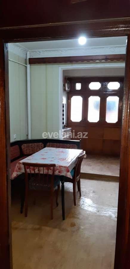 Satılır, köhnə tikili, 3 otaqlı, 78 m², Xalqlar Dostluğu m.