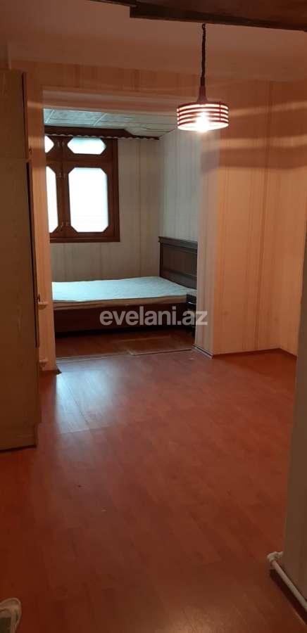 Satılır, köhnə tikili, 3 otaqlı, 78 m², Xalqlar Dostluğu m.