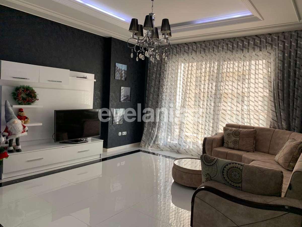 Satılır, yeni tikili, 3 otaqlı, 98 m², 28 may m.