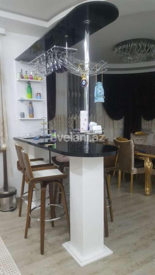 Satılır, həyət evi / bağ, 8 otaqlı, 380 m², Badamdar q.