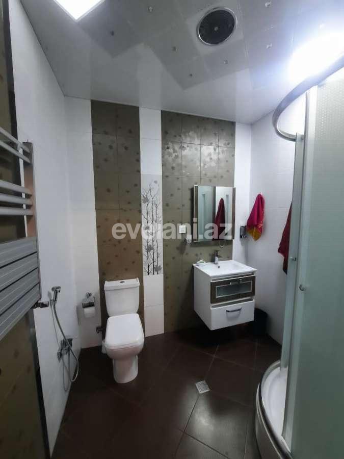 Kirayə verilir, yeni tikili, 2 otaqlı, 70 m², 28 may m.