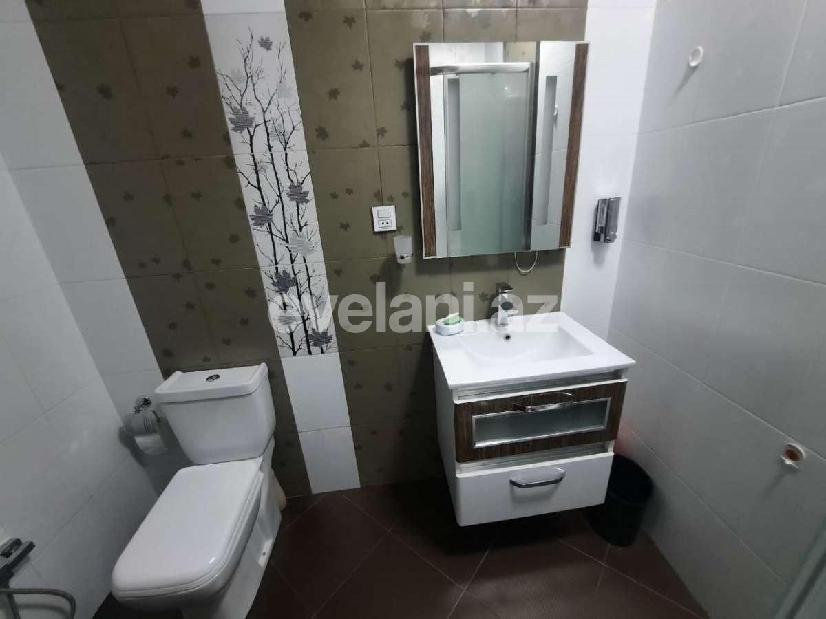 Kirayə verilir, yeni tikili, 2 otaqlı, 70 m², 28 may m.