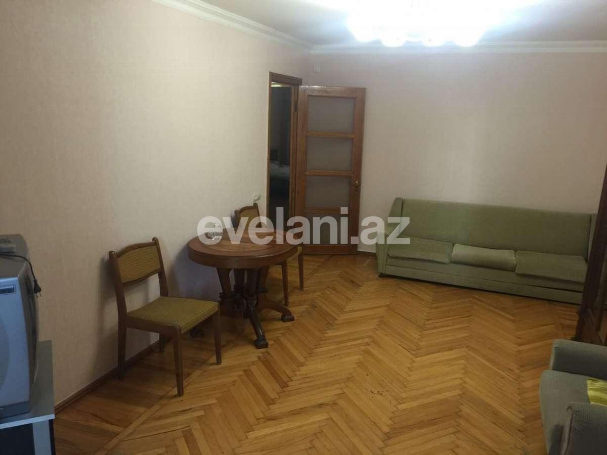 Rent, old building, 2 room, 45 m², Nasimi r.