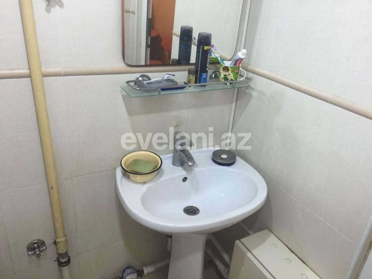 Rent, old building, 2 room, 45 m², Nasimi r.