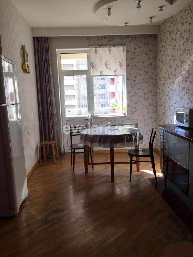 Satılır, yeni tikili, 3 otaqlı, 122 m², 28 may m.