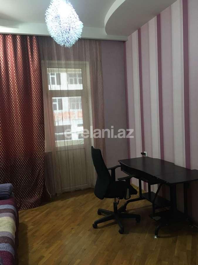 Satılır, yeni tikili, 3 otaqlı, 122 m², 28 may m.