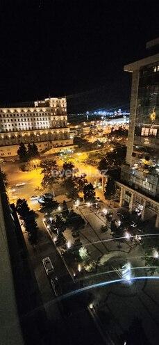 Kirayə verilir, köhnə tikili, 3 otaqlı, 130 m², 28 may m.