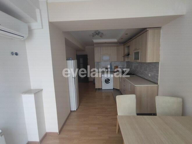 Kirayə verilir, köhnə tikili, 3 otaqlı, 130 m², 28 may m.